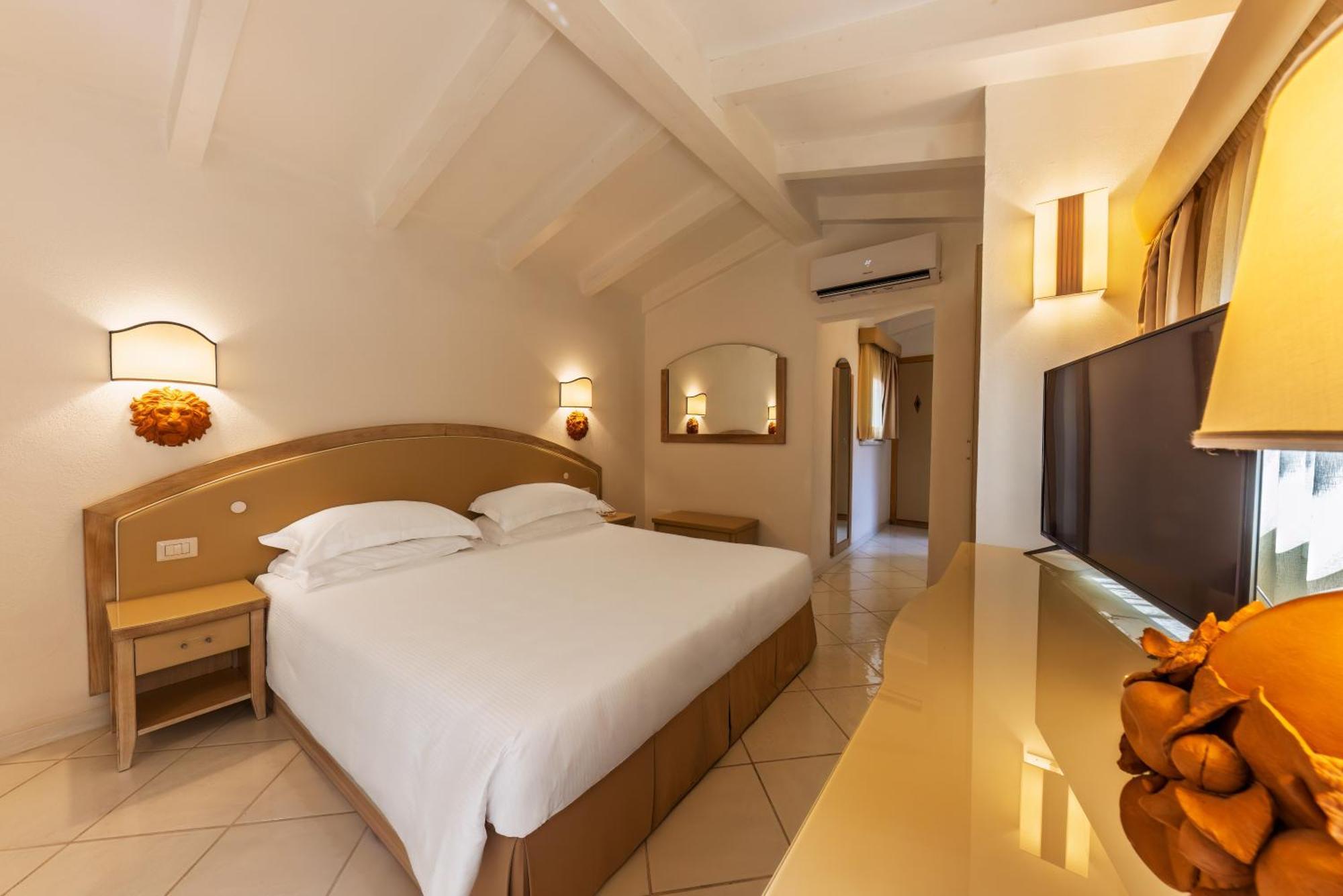Hotel & Spa Des Pecheurs Bonifacio  Exterior photo